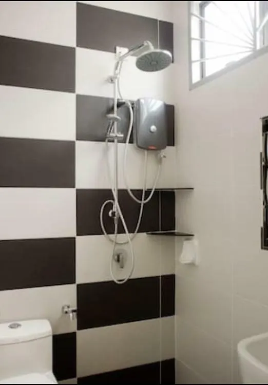 4-Bedrm Ensuite Family Friendly House Near Aeon Bukit Indah ジョホールバル マレーシア