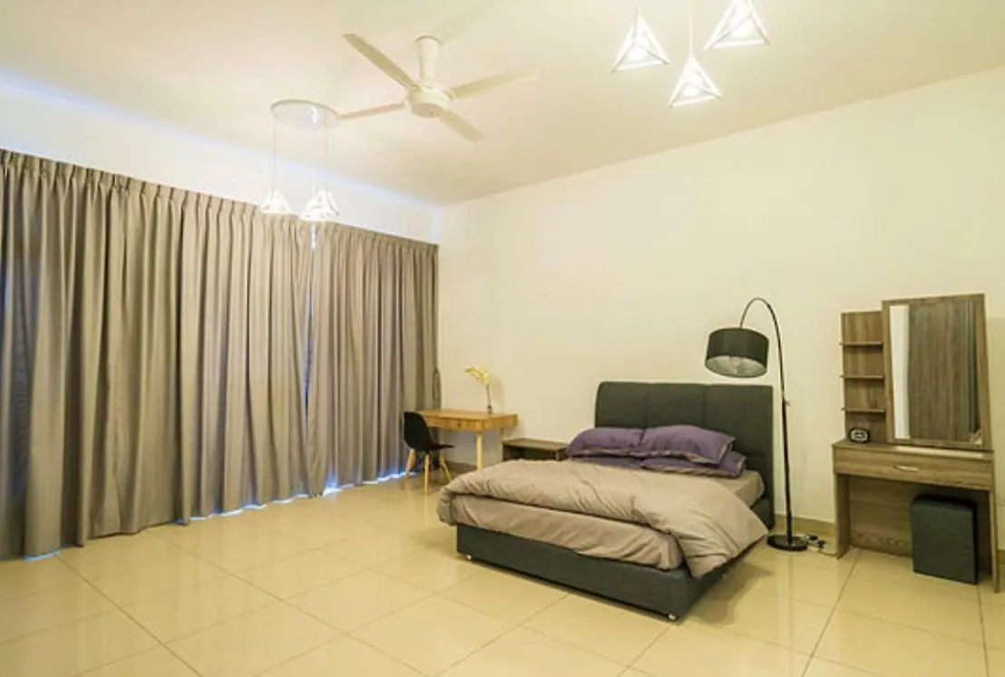 別荘 4-Bedrm Ensuite Family Friendly House Near Aeon Bukit Indah ジョホールバル