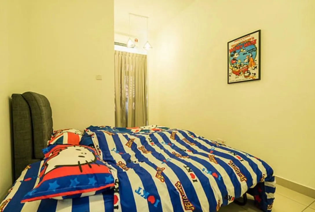4-Bedrm Ensuite Family Friendly House Near Aeon Bukit Indah ジョホールバル 0*,  マレーシア